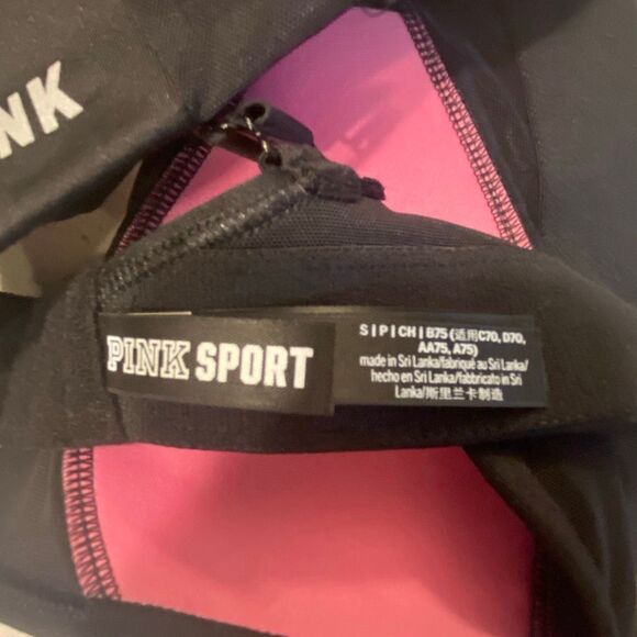 Victoria’s Secret sports bra, women’s size small - Picture 7 of 8